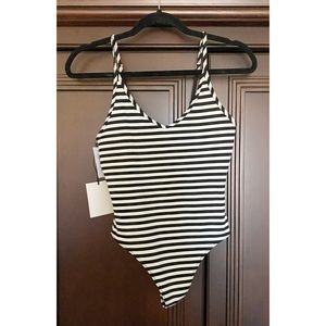 NWT Aritzia bodysuit